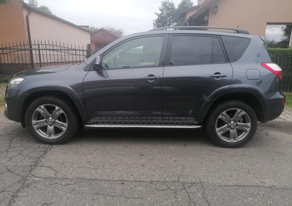 Toyota RAV4 cena 39900 przebieg: 181500, rok produkcji 2010 z Gliwice małe 67